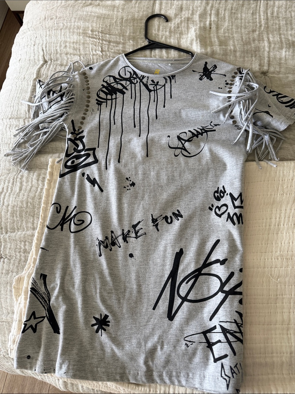 Grey Graphic Fringe Sleeve Kids Tee - Brand Unknown